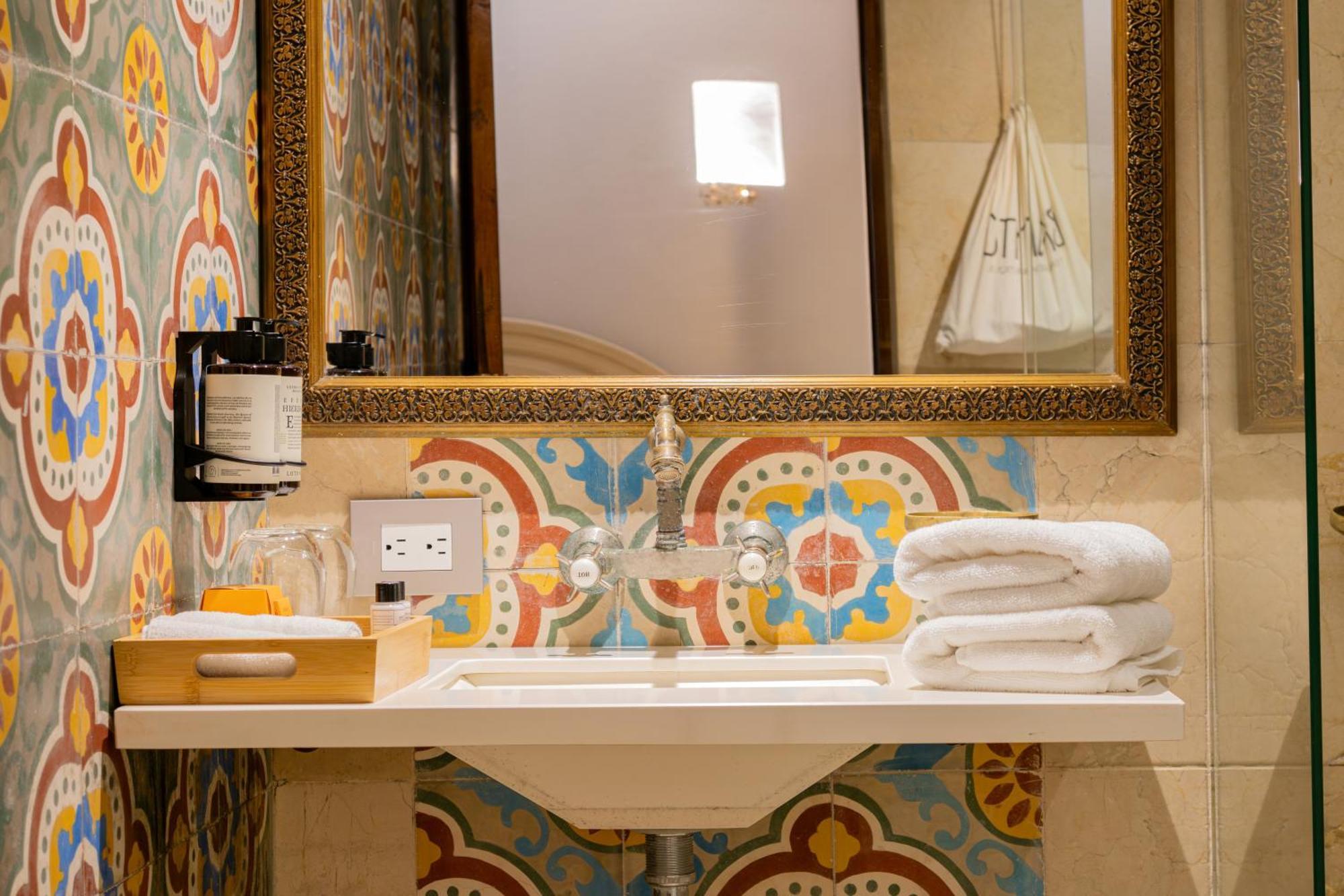 Hotel Bantu By Faranda Boutique, A Member Of Radisson Individuals Cartagena Екстериор снимка